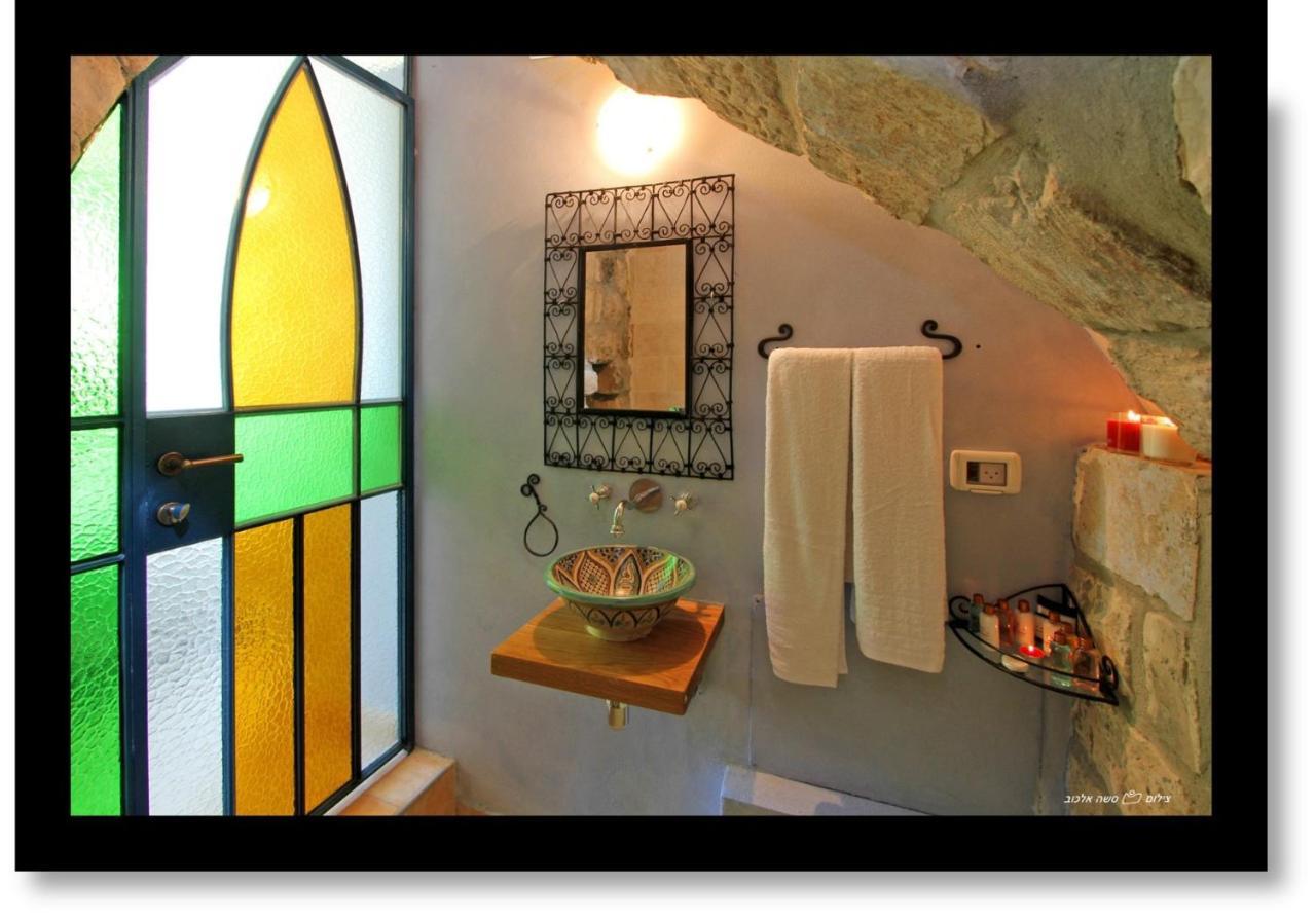 Hotel Beit Ha'Omanim Safed Exterior foto